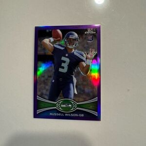 Topps chrome Kids Trading Card of Russell Wilson 362/499 refractor mint